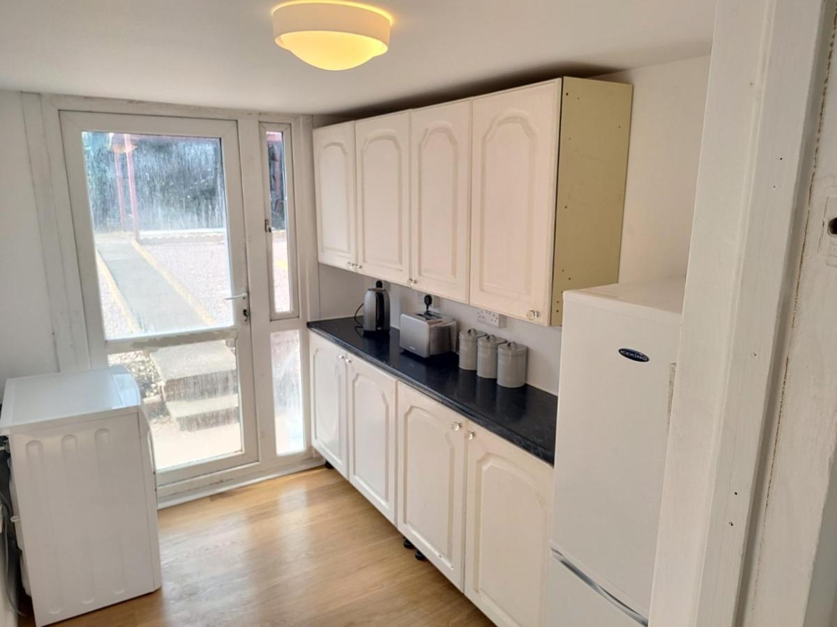 Wavertree Drive 3 Bed Contractor Home In 레스터 외부 사진